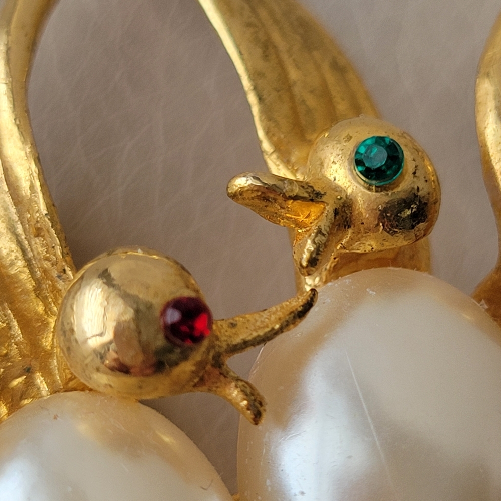 Brooch  Birds on Branch ~ Gold-tone Metal Faux Pearl Rhinestone Eyes FINAL PRICE - Picture 14 of 16
